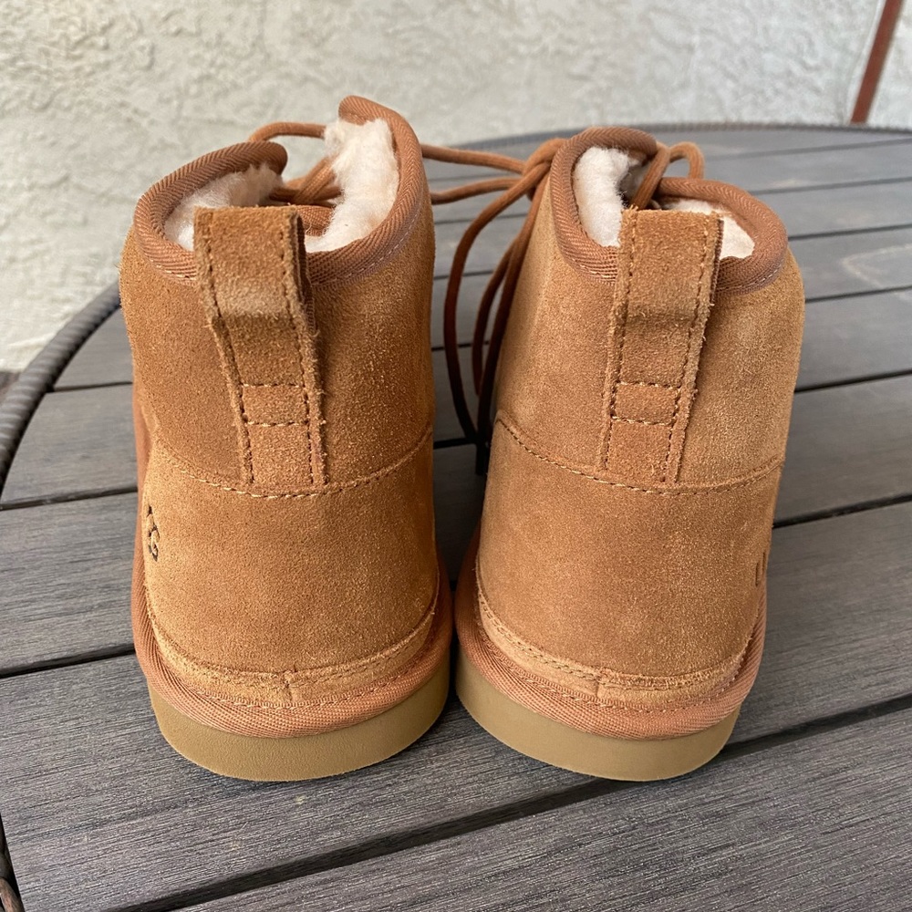 UGG Neumel size ....13 - Picture 5 of 5